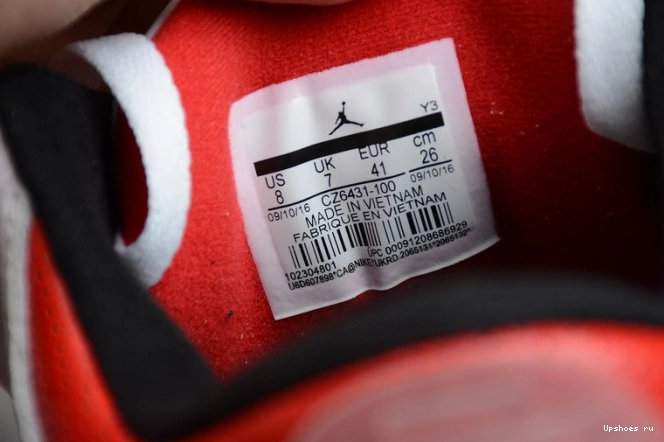 Red SE Jordan 3 CZ6431-100 Retro (2020) Fire Denim Air 0405